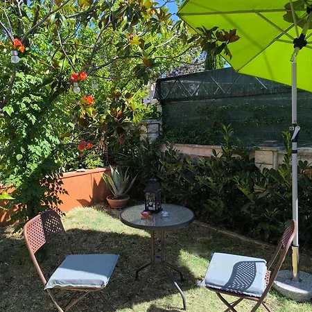 M&r Studio, And Town! * Pula